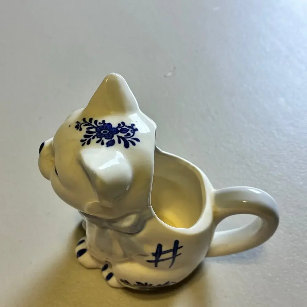Vintage JSNY Taiwan Blue White Ceramic Cat Creamer Pitcher Delft Style Kitty